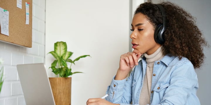Quelles sont les différences entre l'e-learning et le digital learning ?