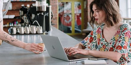 6 tips for adapting your training courses to blended learning